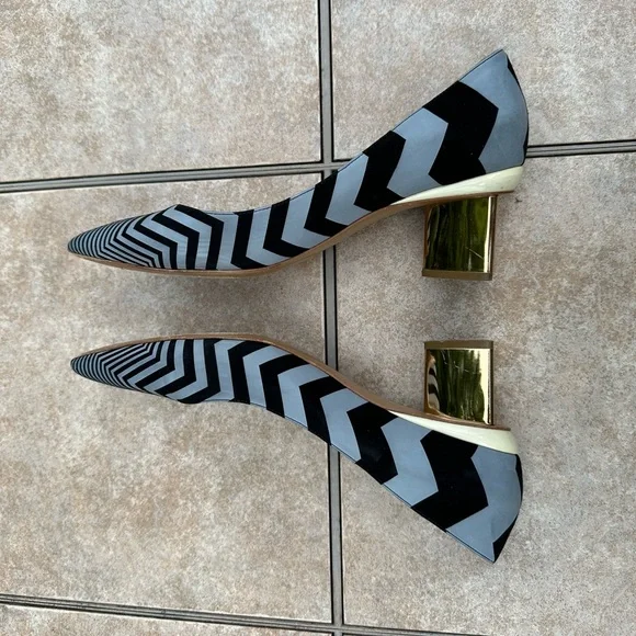 NICHOLAS KIRKWOOD  ZIGZAG PRINT LEATHER PUMPS - Picture 10 of 15